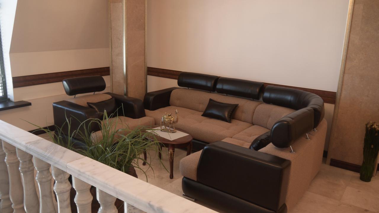 Hotel Krez Kizilorda Kültér fotó